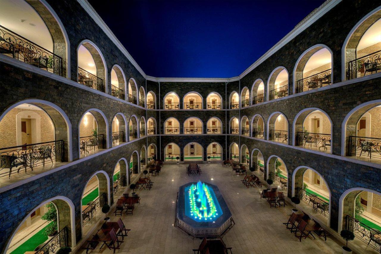 Qafqaz Karvansaray Hotel Габала Экстерьер фото